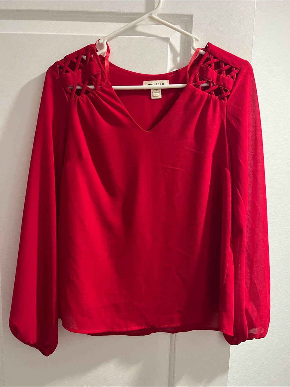 Monteau Bright Red V-Neck Long Sleeve Blouse with Lattice Shoulder